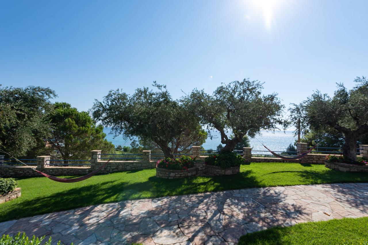 Villa Tasos Koutsoubos Koróni Eksteriør billede
